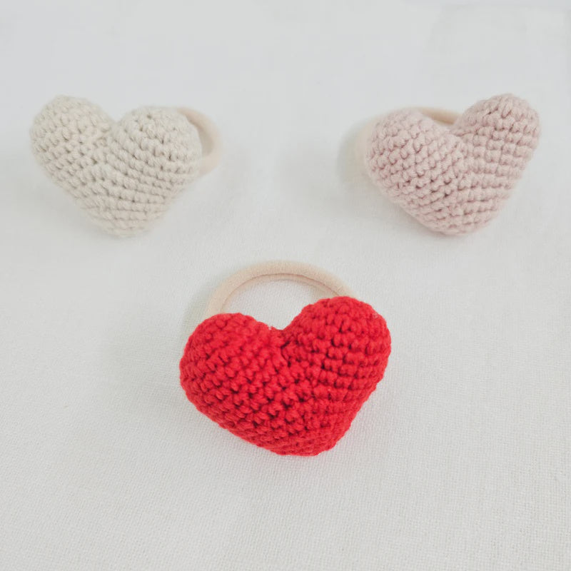 Little Blush Daisy - Bobbles (Crochet Heart)